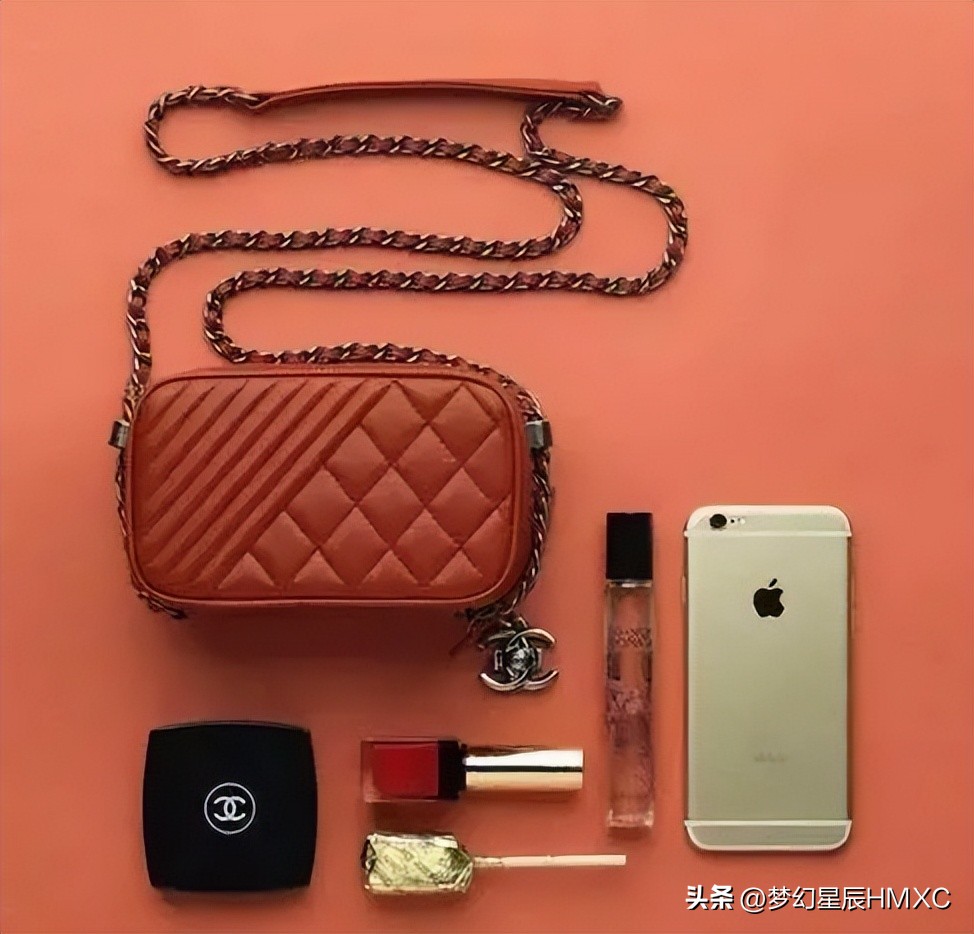 口红怎么用才能减少对嘴唇的伤害,什么口红保养嘴唇最好用