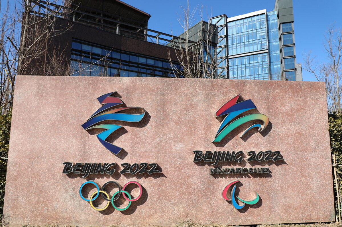 冰墩墩仍然一墩难求,冰墩墩一墩难求的问题