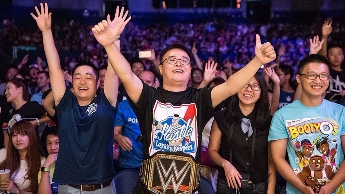 靠“假打”半年怒赚6.62亿美元，WWE的营运思路能否搬进中国？