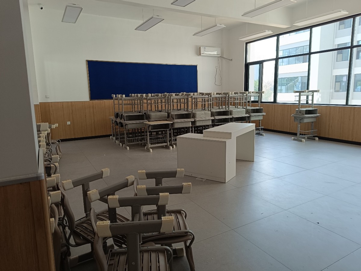 郑州育才小学到底如何,郑州市互助路小学育贤校区