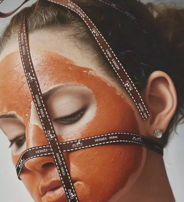 美女画家挑战冷军，画少女人体，放大10倍看细节让网友不淡定