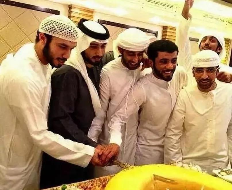 迪拜王子哈曼丹和哥哥拉希德,迪拜王子哈曼丹写的诗