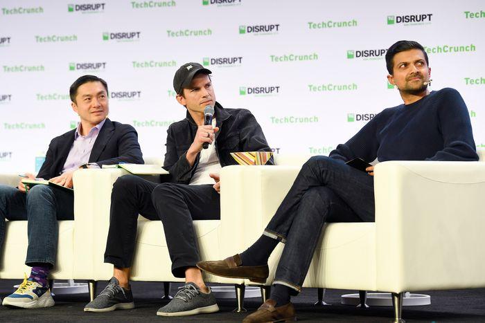 库克穿杰尼亚逛北京三里屯,库克穿杰尼亚鞋