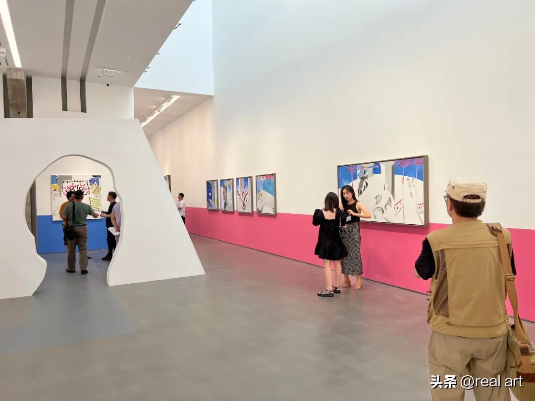 閲戠敯鍑夊瓙涓睍鍦ㄥ摢,閲戠敯涓睍