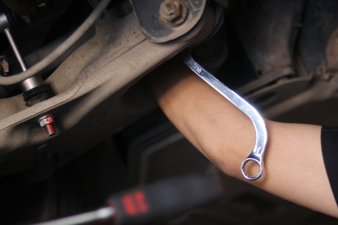 翻新整备一台老x5,翻新08年x5