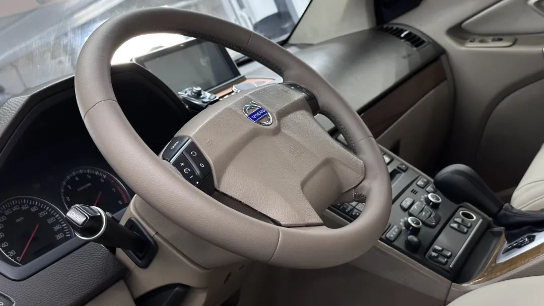 80年沃尔沃xc90出售,08款沃尔沃xc90二手多少钱