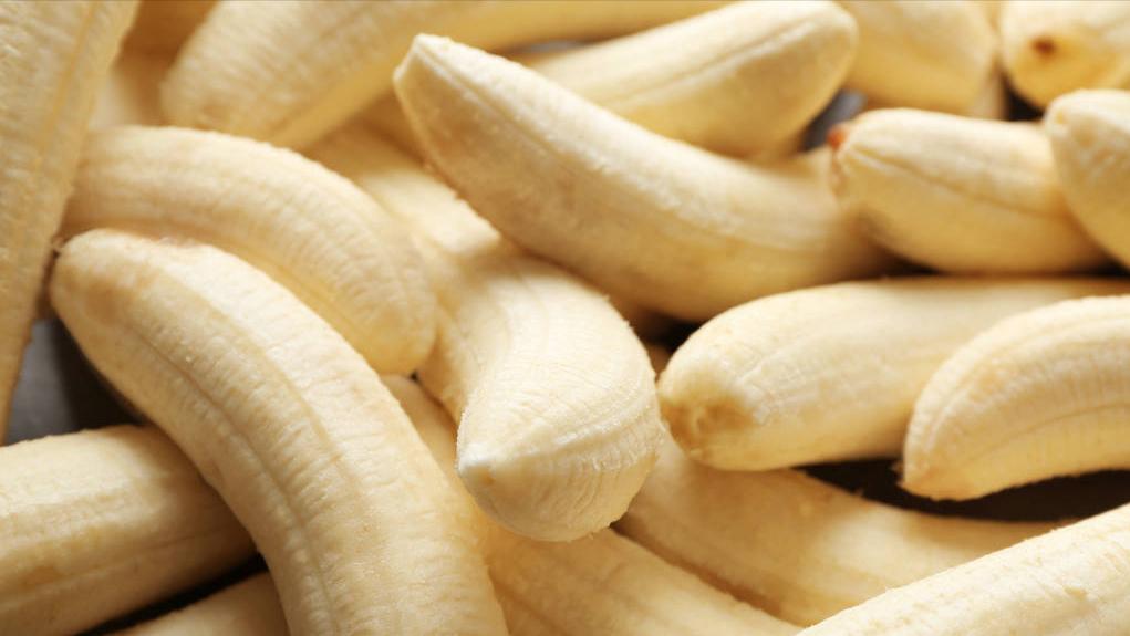 买香蕉的时候怎么选香蕉,如何在水果市场挑选自然熟的香蕉