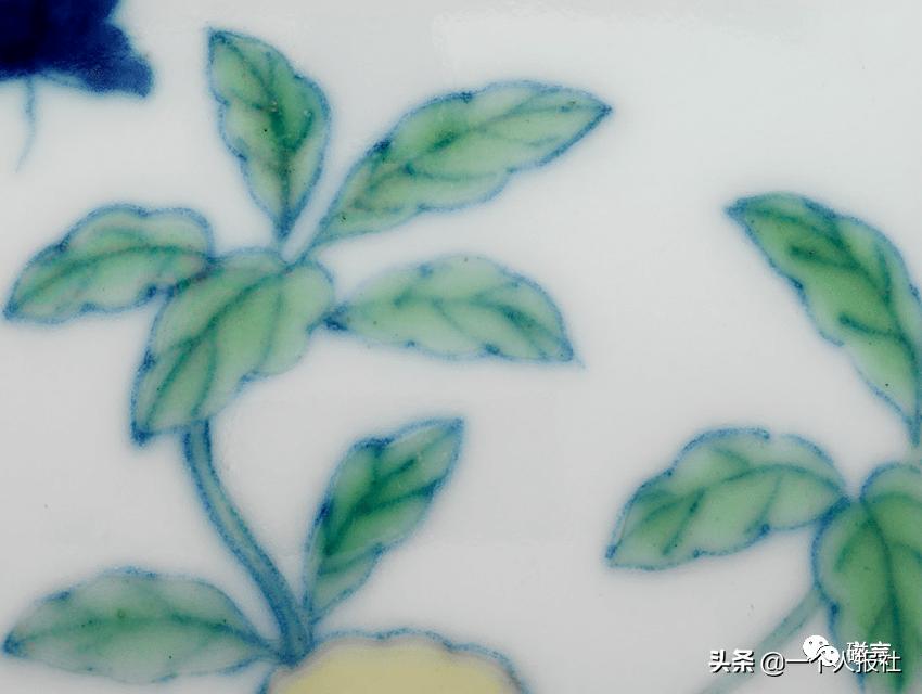 瓷中臻品景德镇,斗彩瓷的历史记录