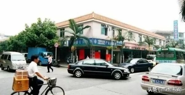 卖手机一年赚一千万,在深圳卖手机一年能挣多少钱