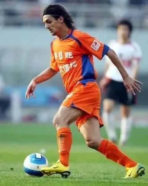 山东最佳外援名单,山东泰山外援人员名单