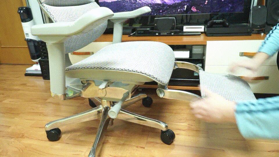 实用至上，久坐腰不累腿不麻的高品质人体工学椅：保友优旗舰W2代