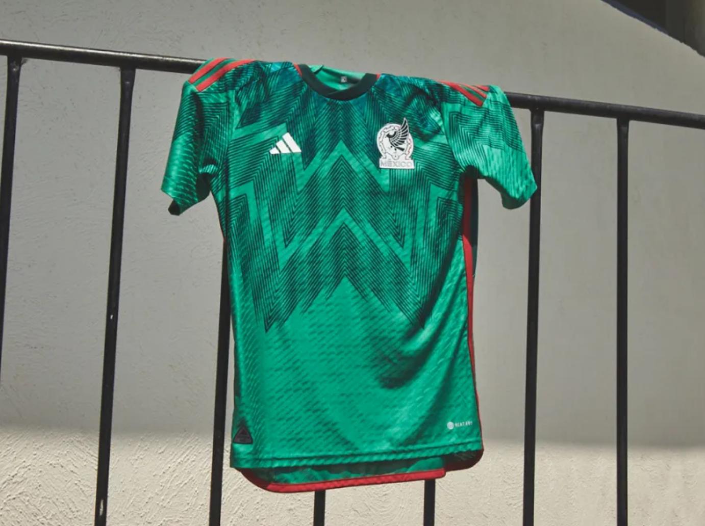 「世界杯球衣」馋哭中国球迷的细节（一）