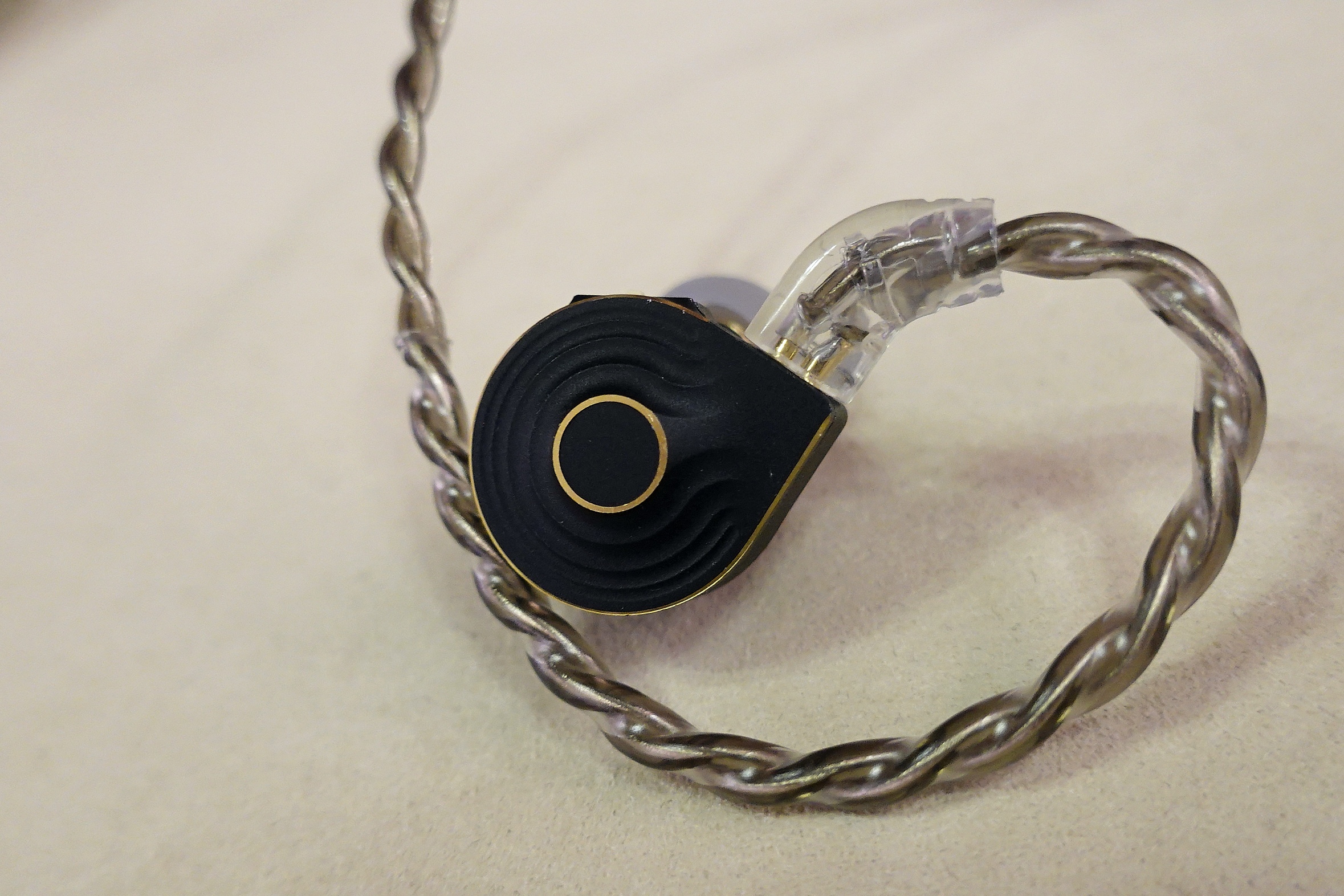 「耳边前线」炎炎烈日下的视听盛宴—首届西安国际耳机展新品回顾