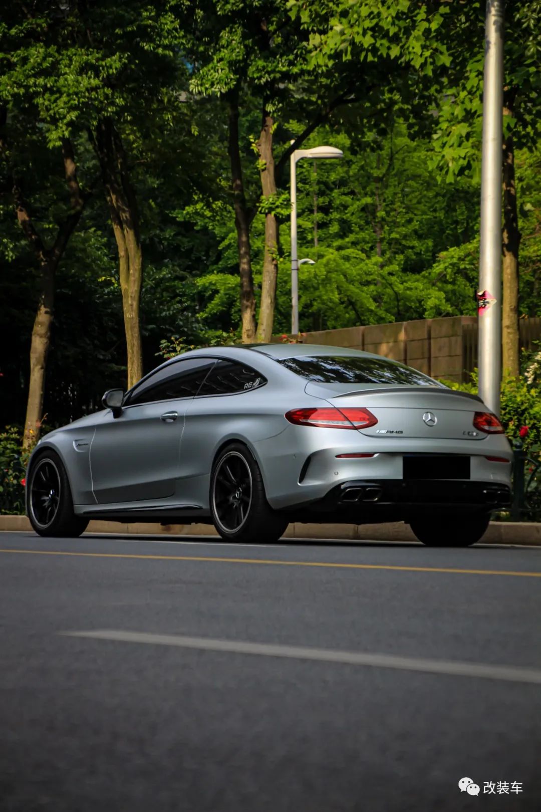 奔驰amgc63与c63s的区别,奔驰amgc63s四门和c63的区别