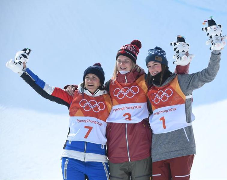 法国自由滑雪运动员,世界最美的滑雪运动员