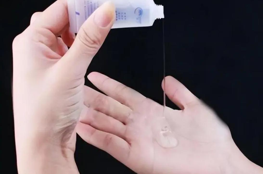 “办事”时使用润滑剂，对人体有害吗？别害羞，男女了解下有好处
