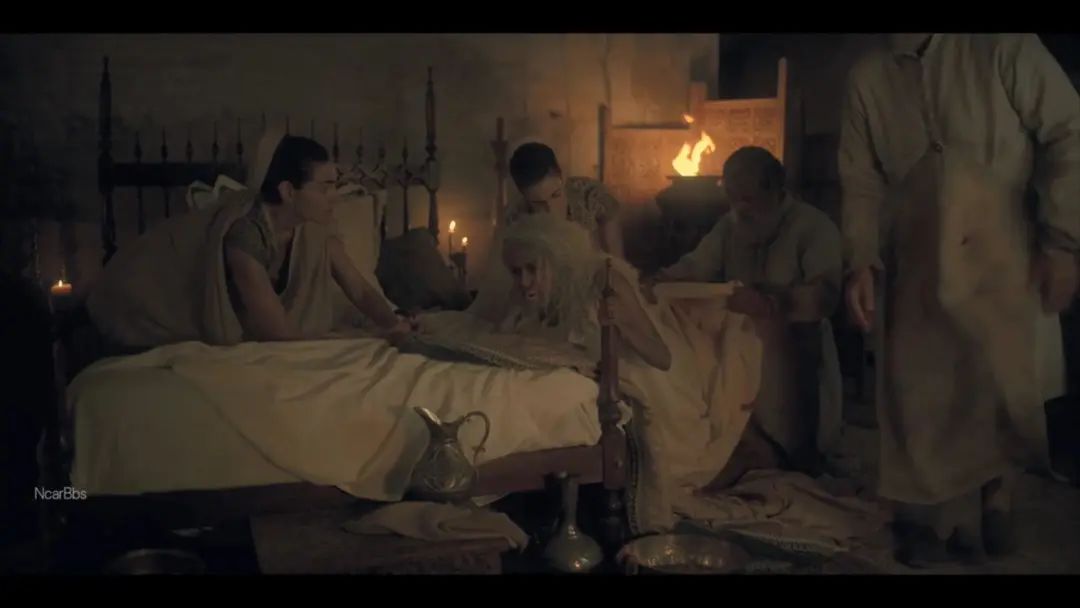 《龙之家族》E06：分娩就是战场