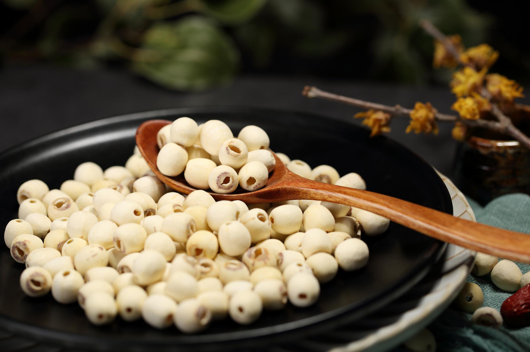 鲜莲子怎么保存,鲜莲子冷冻保存多久