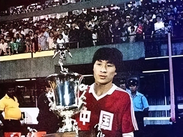 国足退球,国足的比赛成绩中国足球巅峰时期