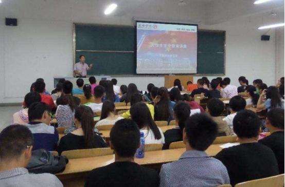 5所“985”高校就业率下降，即便有985头衔，就业情况也不太理想