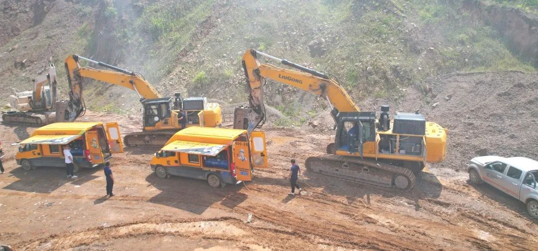 专业卖柳工挖掘机,柳工挖机武汉