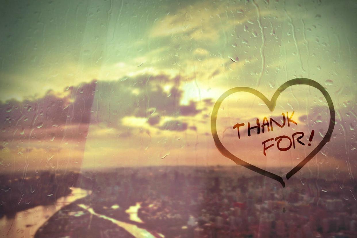 人老了躺在病床上才明白谁最重要,假如有一天我老了躺在病床上