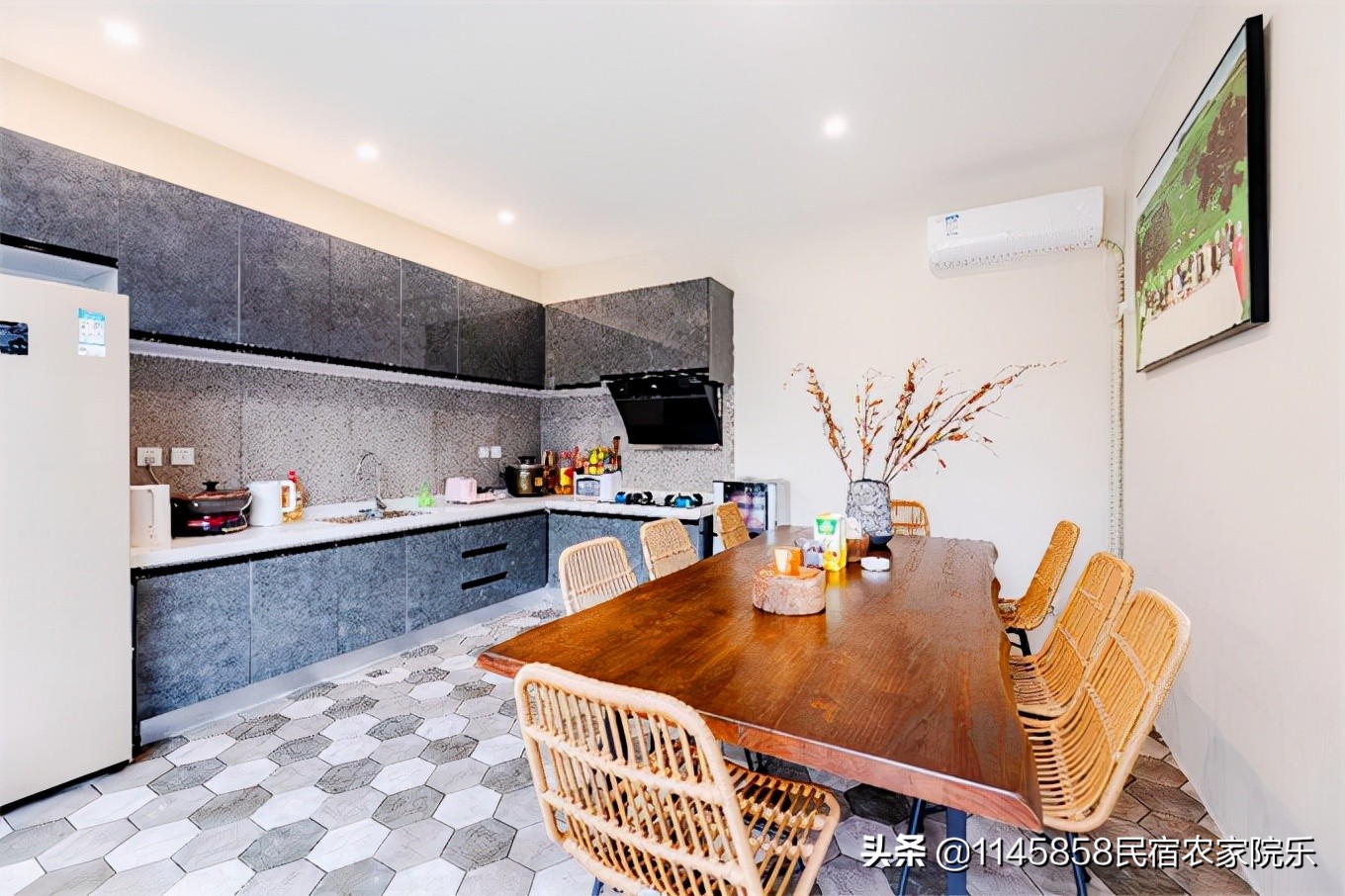 平谷金海湖浅山石语民宿,北京平谷桃花谷民宿