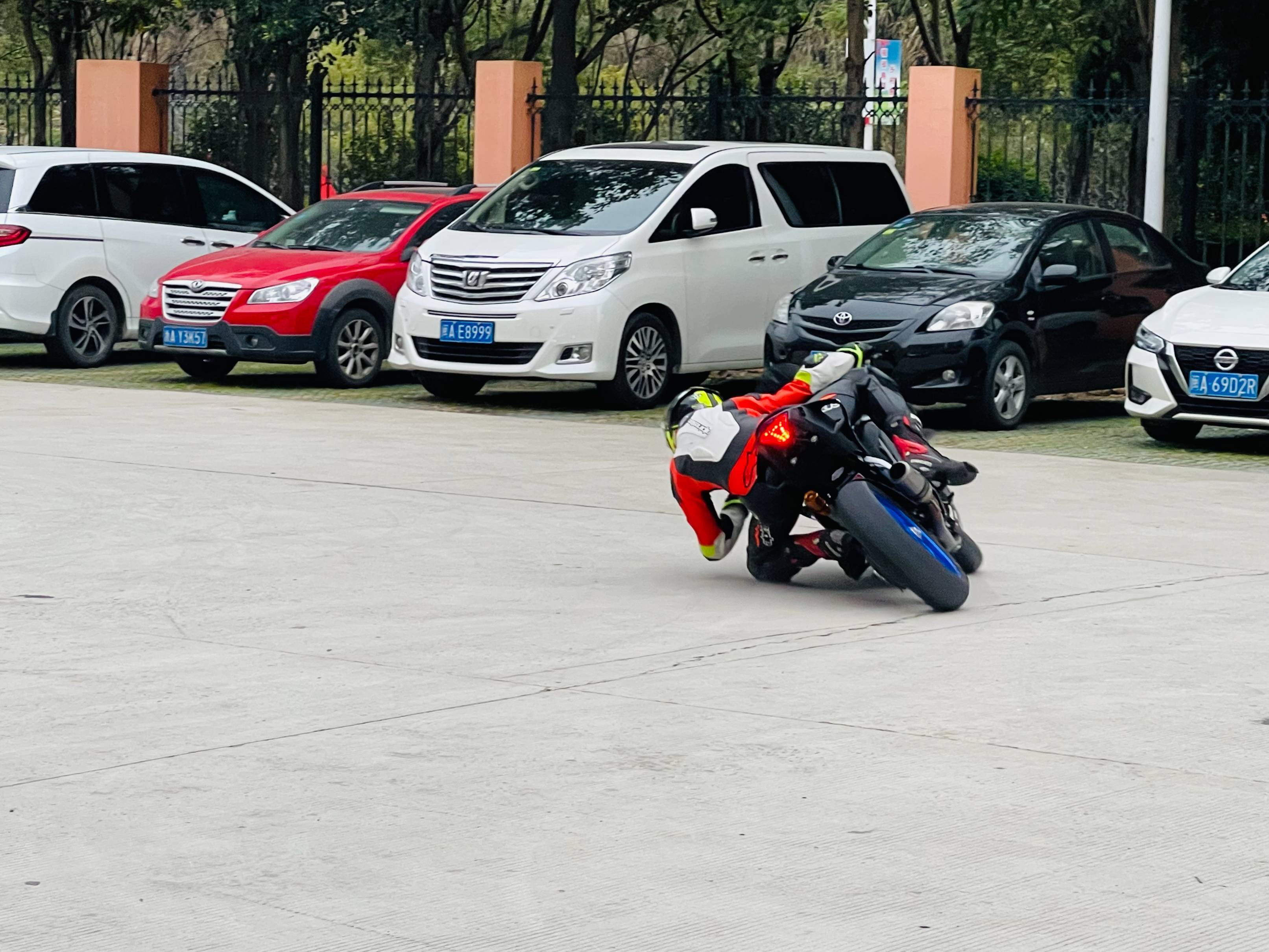 飞鹰rm35试驾感受,飞鹰rm35的优点和缺点