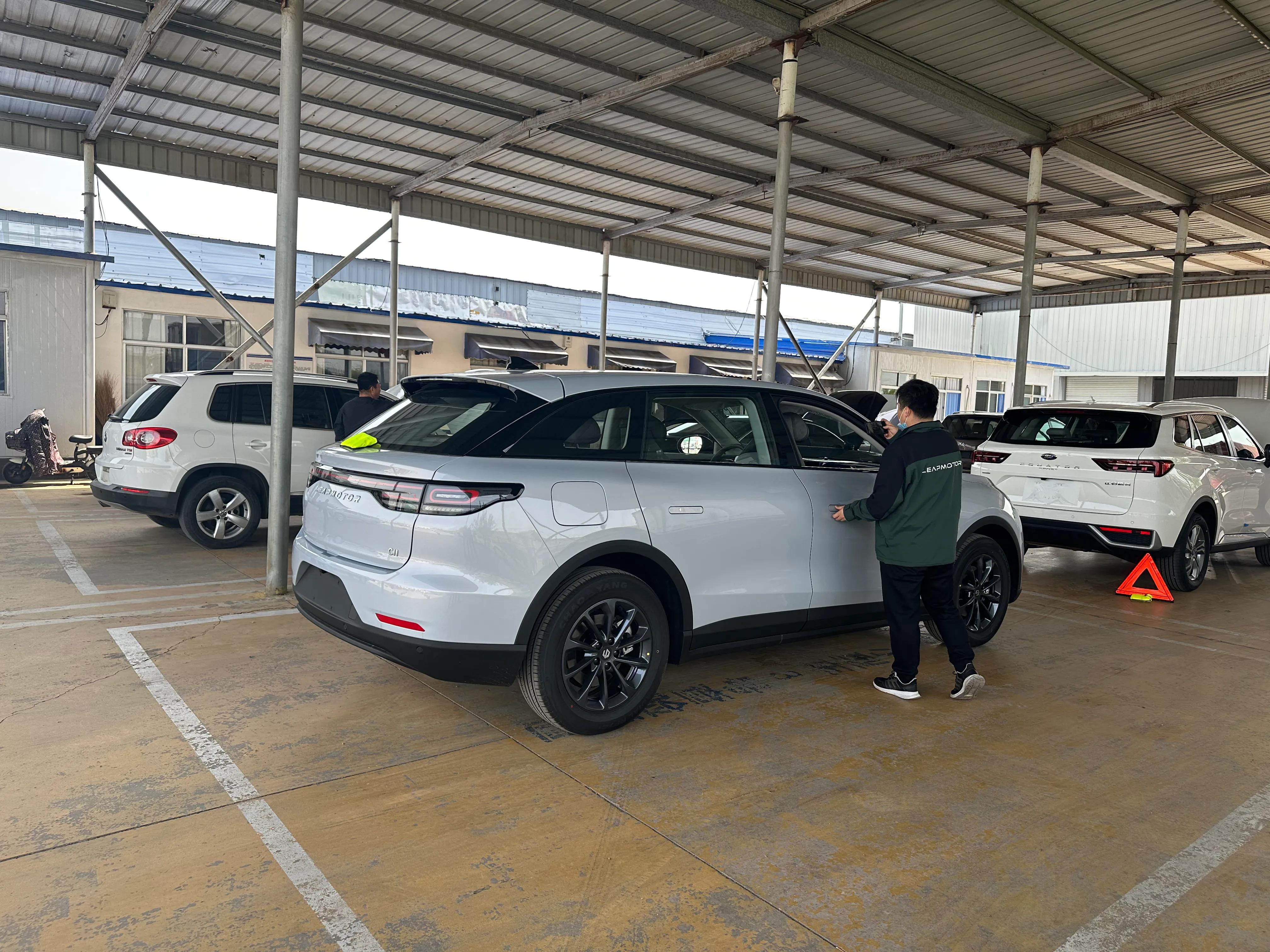 零跑c11增程式提车感受,零跑c11提车排队时间