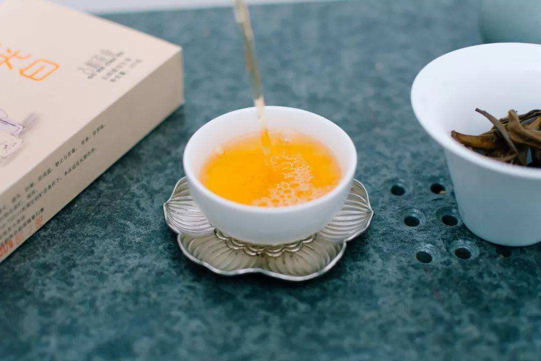 月光白云南白茶,云南月光白茶价格