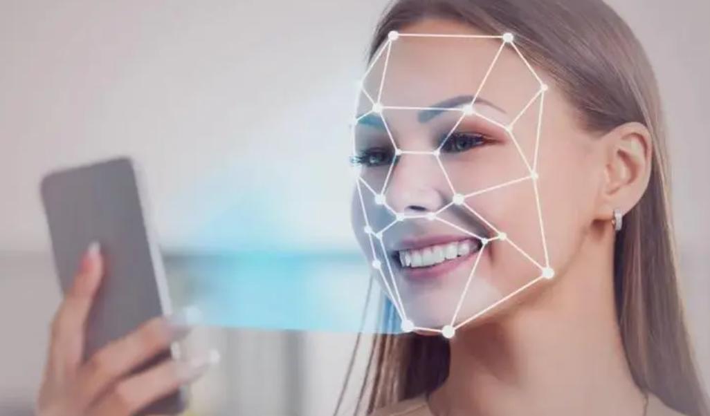 人脸识别技术环境下，如何把握人脸信息安全与法律规制的平衡点？