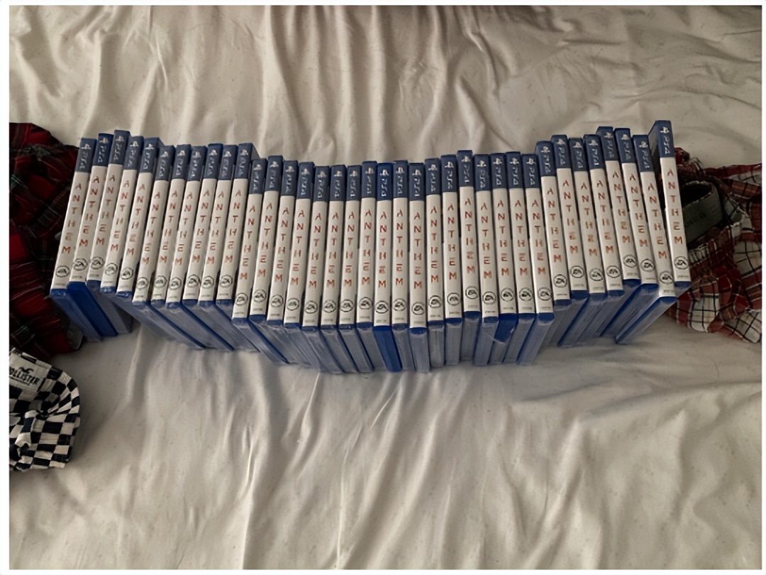 连包装盒的成本都不够！Gamestop甩卖《圣歌》，1美元能买一麻袋