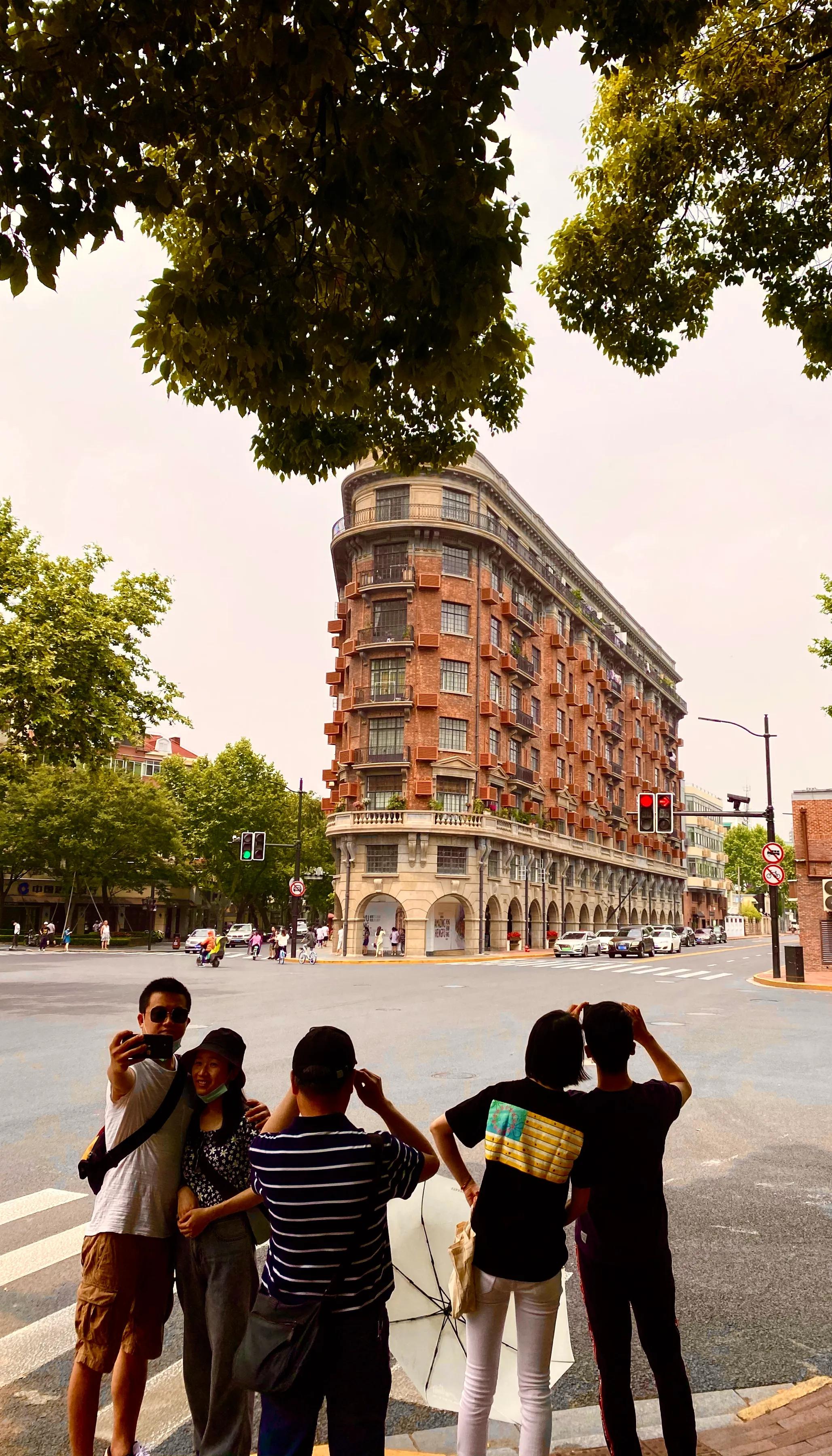 上海必游的十大免费景点推荐一下,上海值得去的几个景点推荐