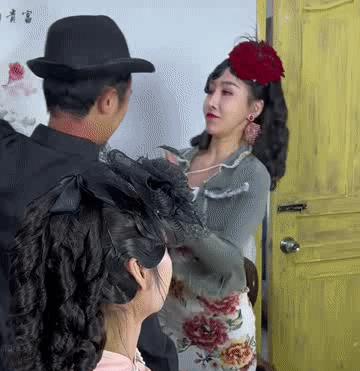 99元酒店AV夜宴:比《甄嬛传》还惊艳!