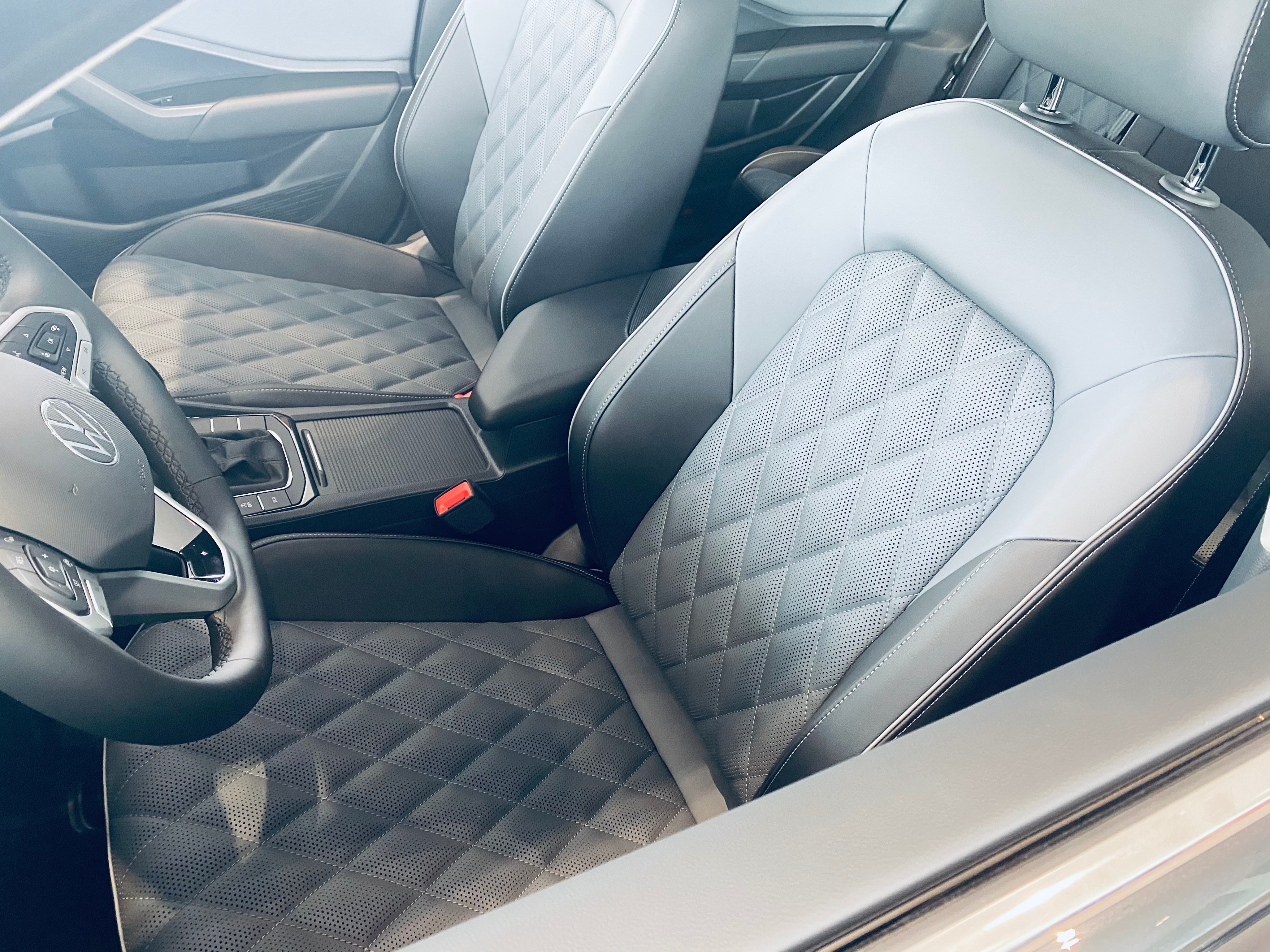 开了9年的老速腾,大众捷达和速腾的对比