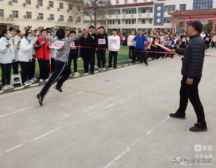 刘台庄镇初级中学运动会,刘寨镇初级中学红歌比赛