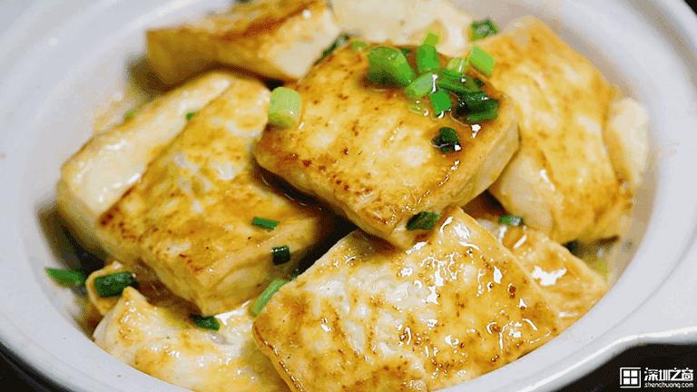 80年代的职工食堂,40年前的职工食堂