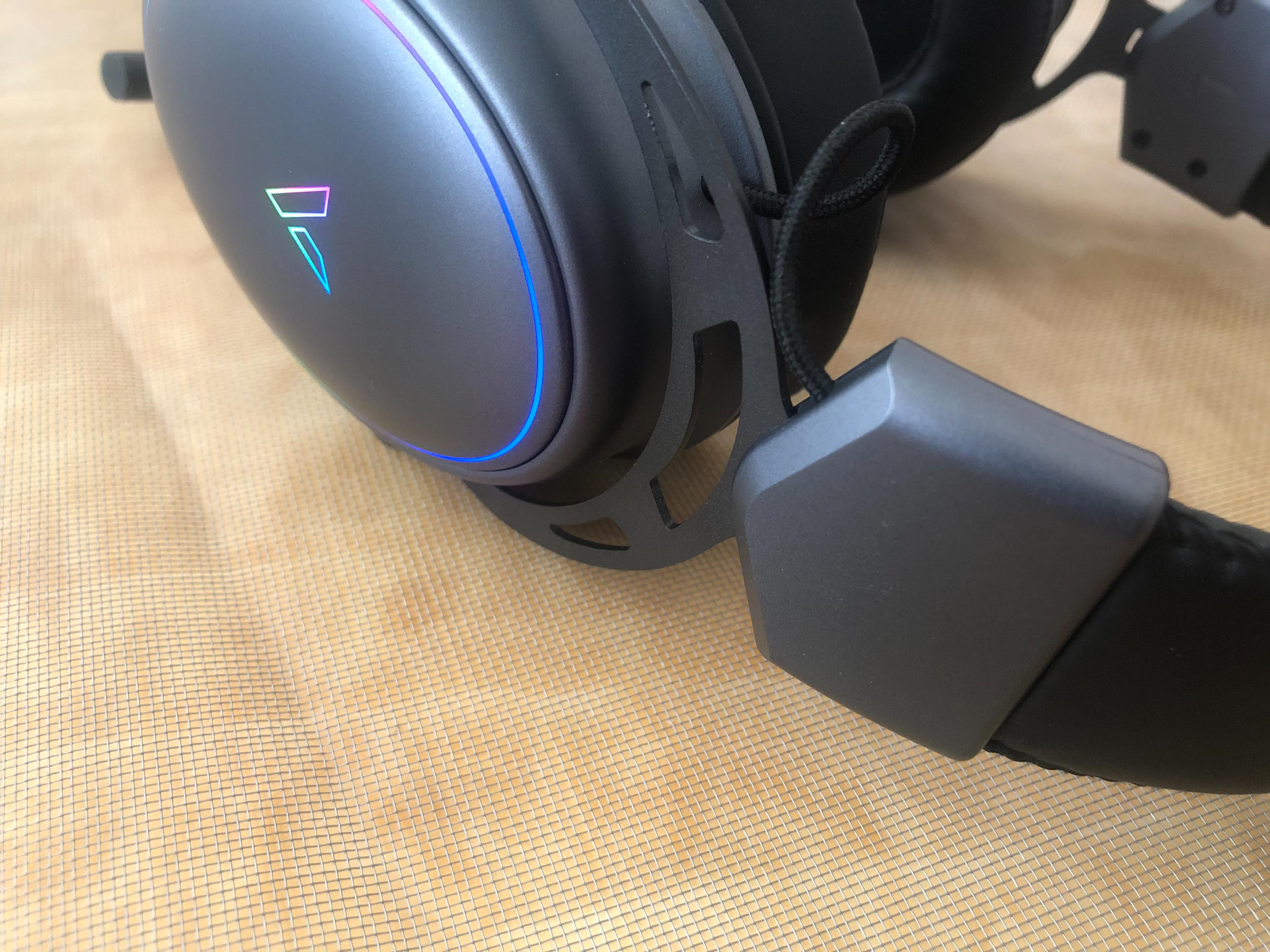 雷柏vh800适合苹果手机游戏吗,雷柏vh800和西伯利亚s21