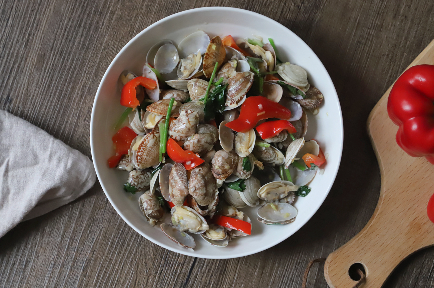 居派碳晶不粘锅测评,不惧铁铲的铁锅