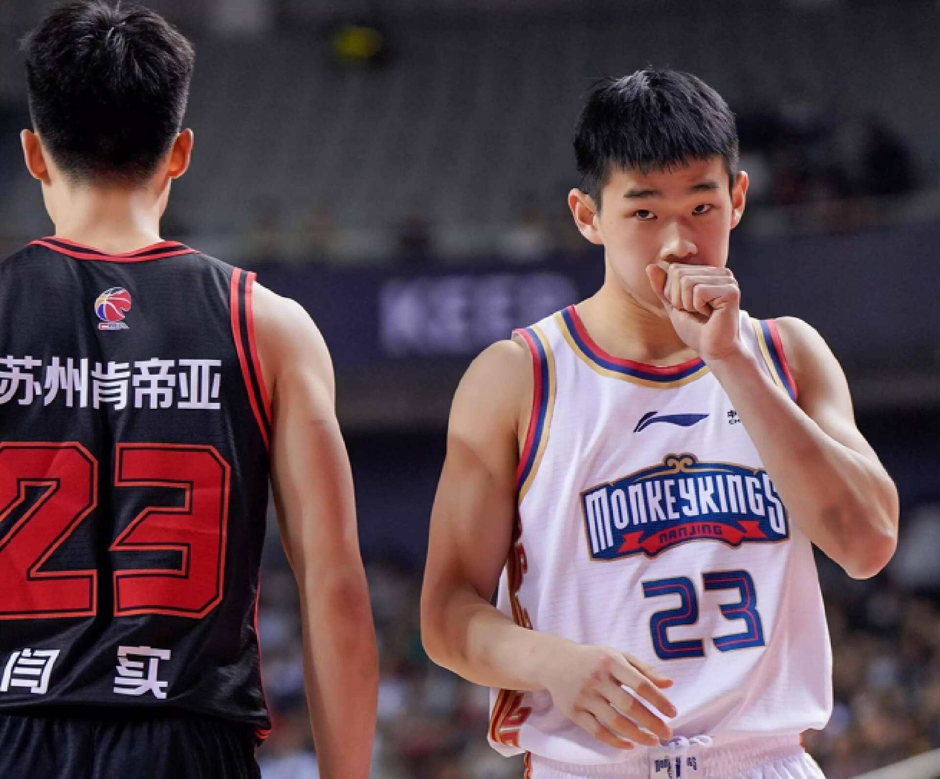 林葳绝杀热搜,林葳上演准绝杀是哪一场比赛