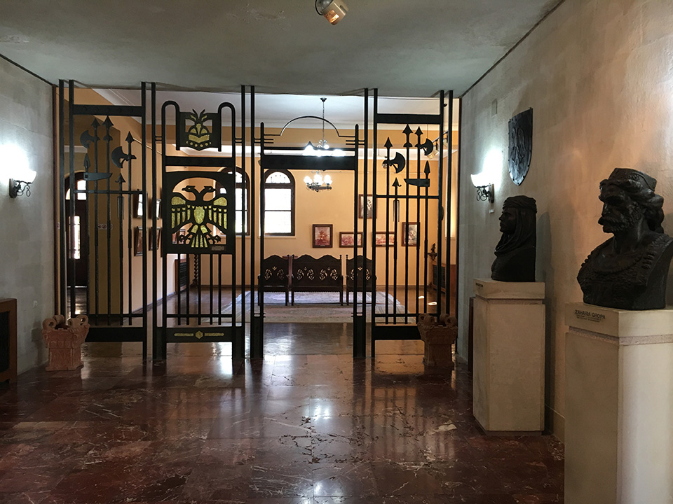 探秘阿尔巴尼亚,走进欧洲最穷国家阿尔巴尼亚