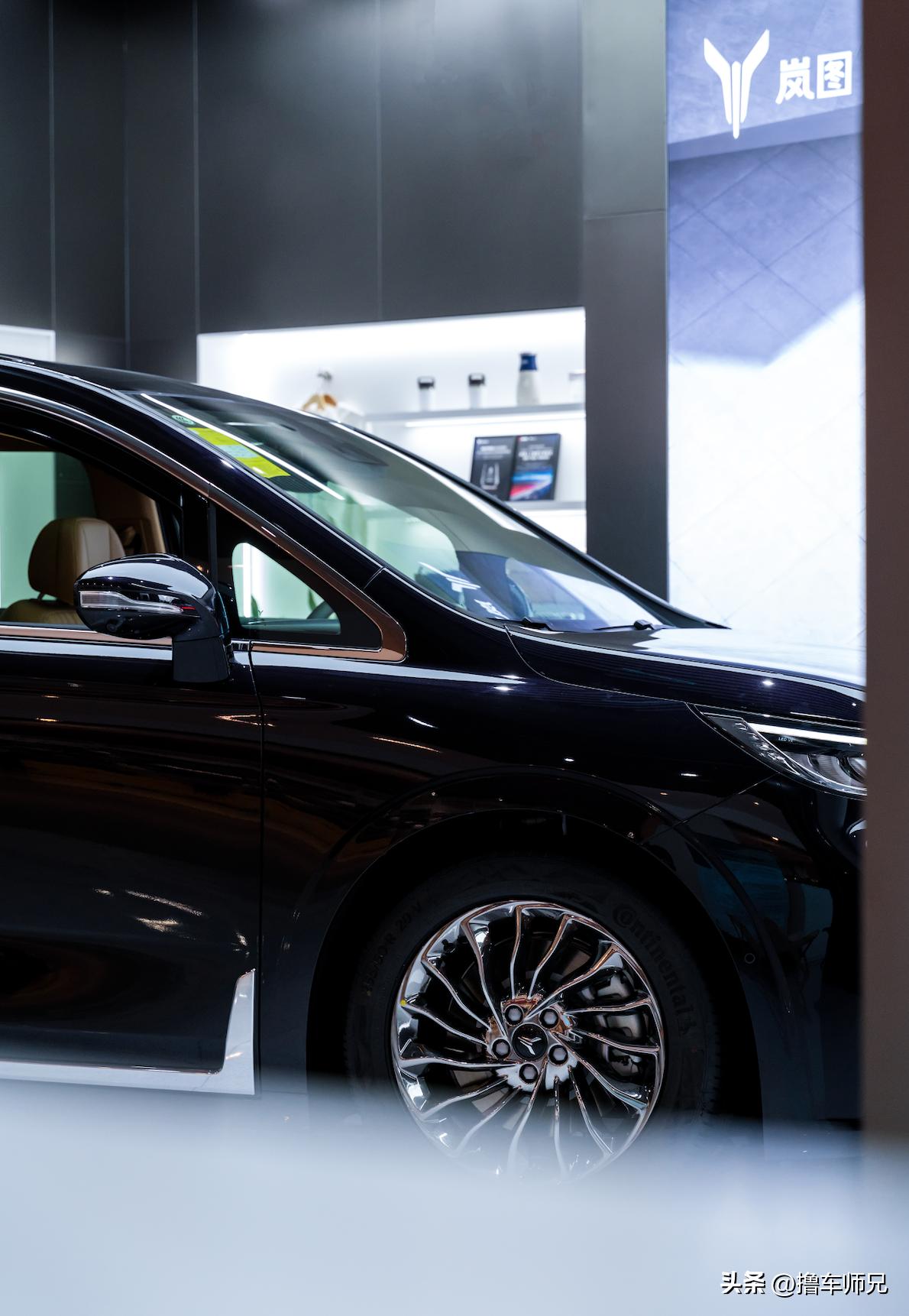 岚图梦想家是商务车吗,岚图梦想家保姆车落地价