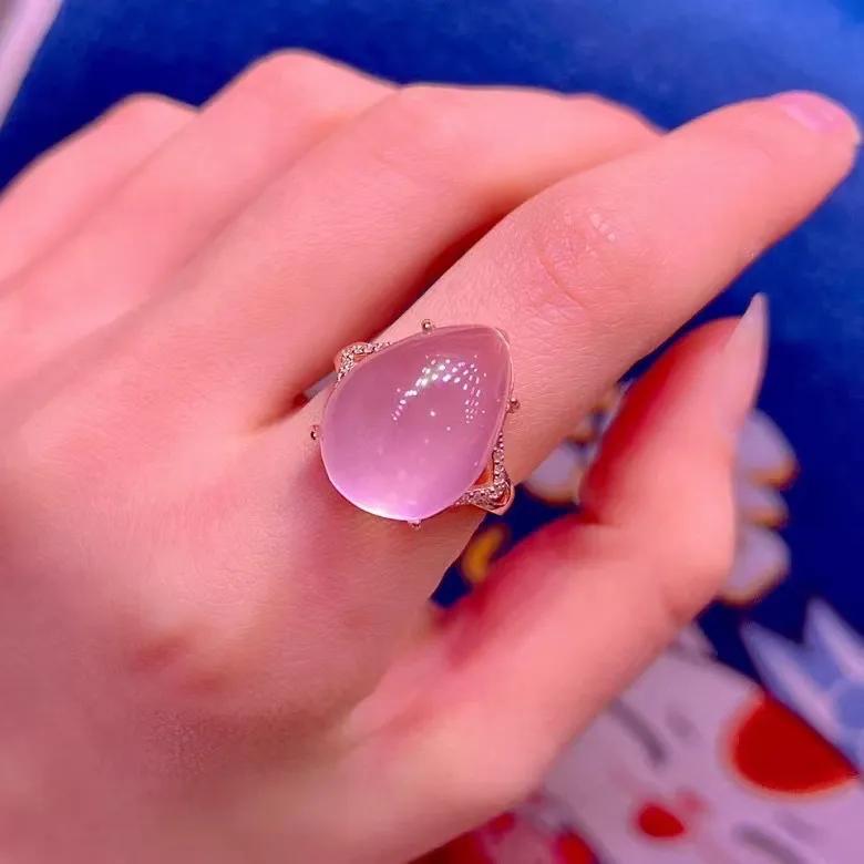 天然粉水晶原料,天然粉水晶晶族