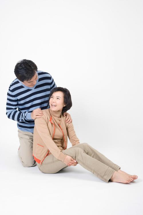 男女*生活性**使用润滑剂，对男女谁的伤害更大？医生：这几点要注意