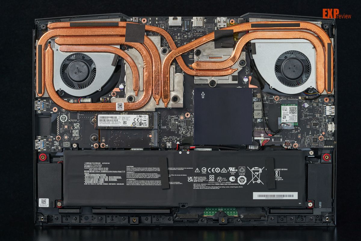 微星冲锋坦克ProGP76游戏本评测：光追战场的大火力输出位