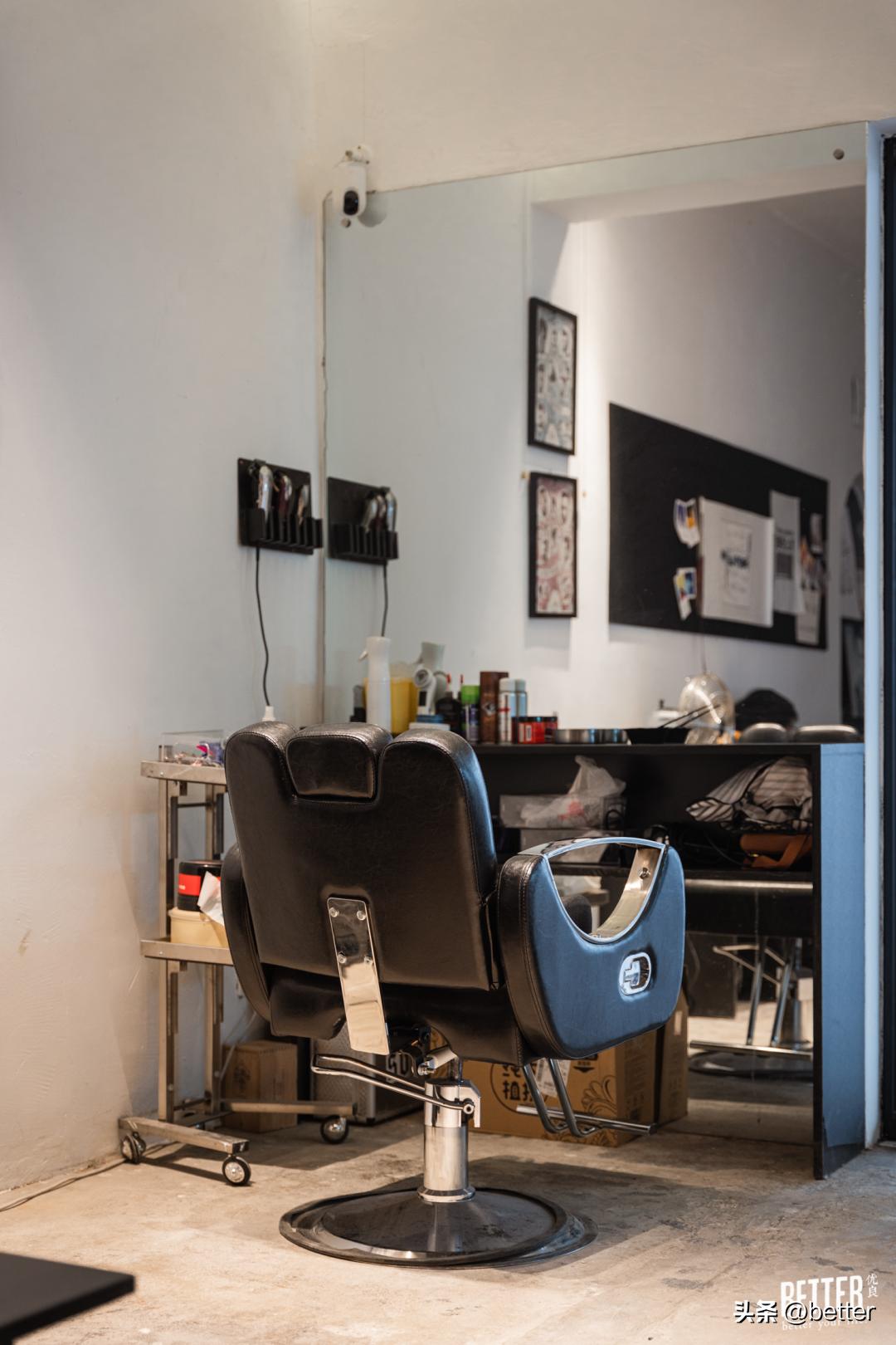 这家鼓手开的咸鱼咖啡，用音乐和咖啡「摆烂」