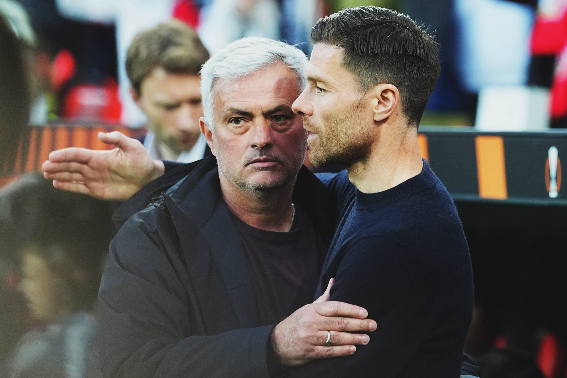 勒沃库森对多特9次射门打进5球,勒沃库森传球进球