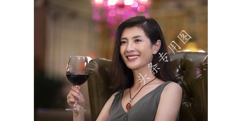 退休后参加暴走团，2年花了5万多，如今被女儿嫌弃，我决定退出