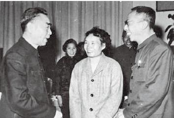 末代皇帝溥仪电影完整版,末代皇帝溥仪电视剧40集