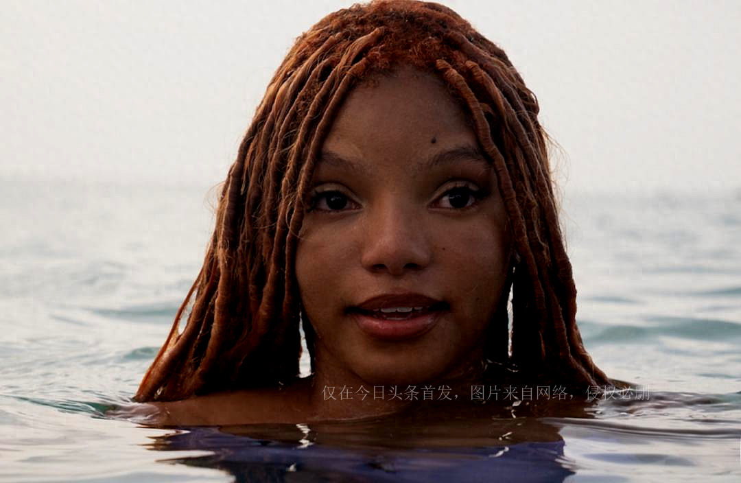 小美人鱼女主被骂,小美人鱼真人版被嘲讽像异形